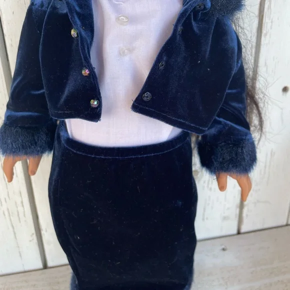 American Girl Doll Retired Josefina Montoya first Latino Doll - Picture 4 of 6